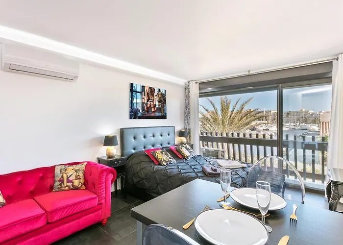 Village Naturiste R4N - Le Barocci Port Venus Luxe